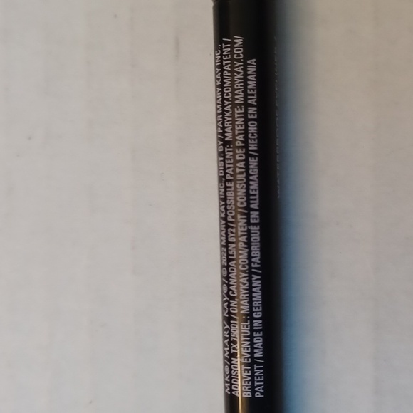 4/$30 New Blue Mary Kay Eyeliner - Waterproof - Picture 5 of 7